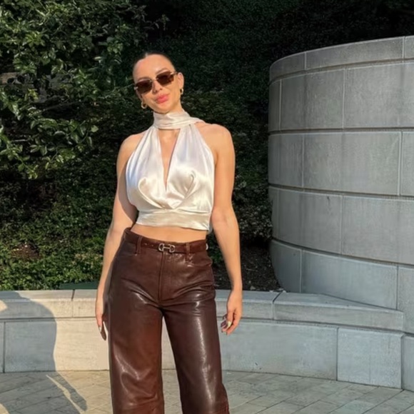 NWT NONchalant Label Tara Top - plunge - champagne- Large - Picture 3 of 9